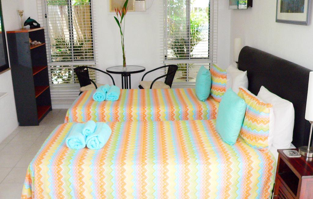 South Pacific Bed & Breakfast Clifton Beach Ruang foto